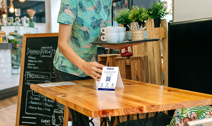 Tipping Use Cases - Coffee Shop Tables
