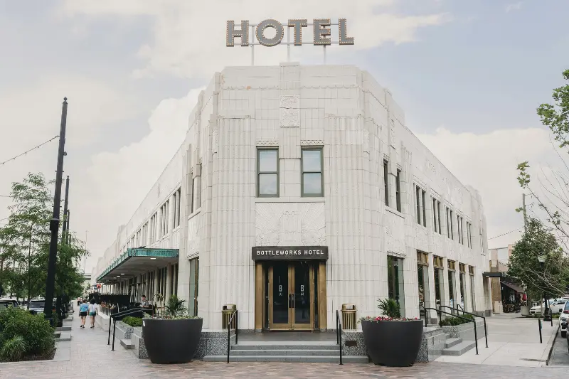 boutique hotel management